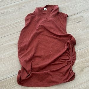 Lululemon workout top size small